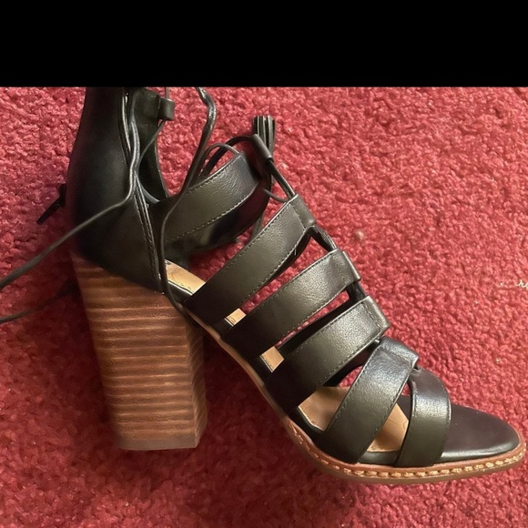 Gianni Bini Shoes - NEW black gianni bini leather sandals